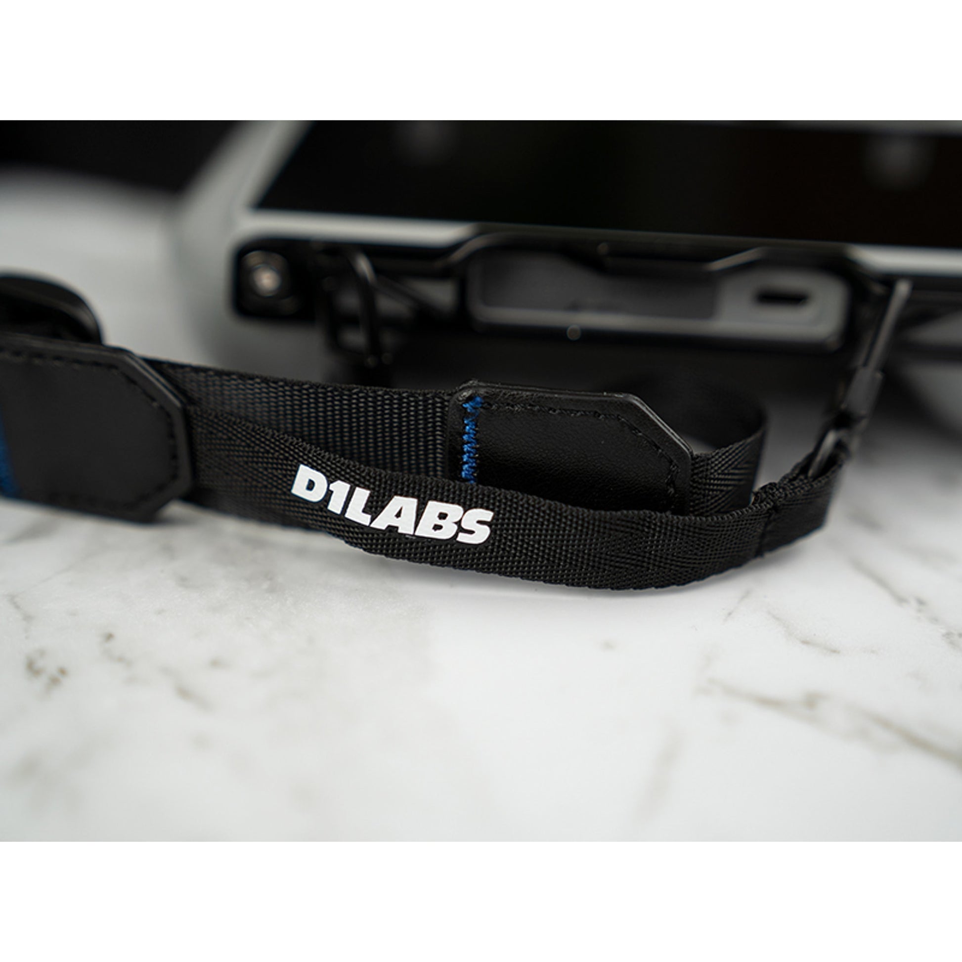 D1 Labs Dual Hook Lanyard D1L-LDH product image 3