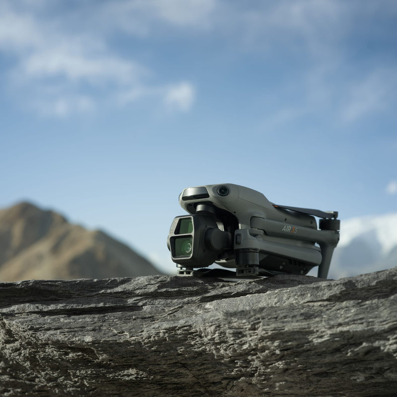 DJI Air 3S DJIAIR3SRC2C product image 9
