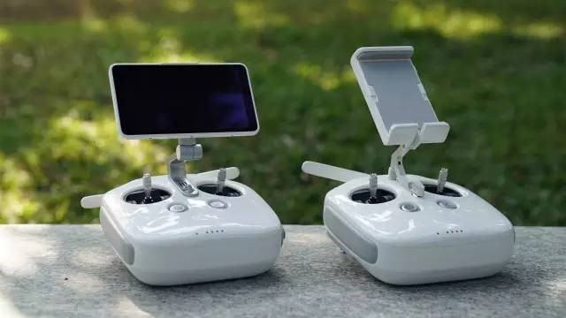 phantom 4 plus controller